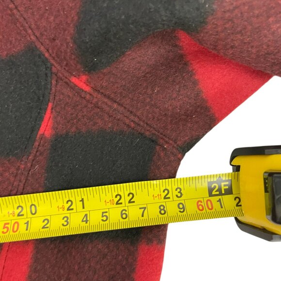 Northern Souvenirs Unisex Red Black Checkered Zip Up Canada Fleece Jacket Size L - Picture 11 of 13